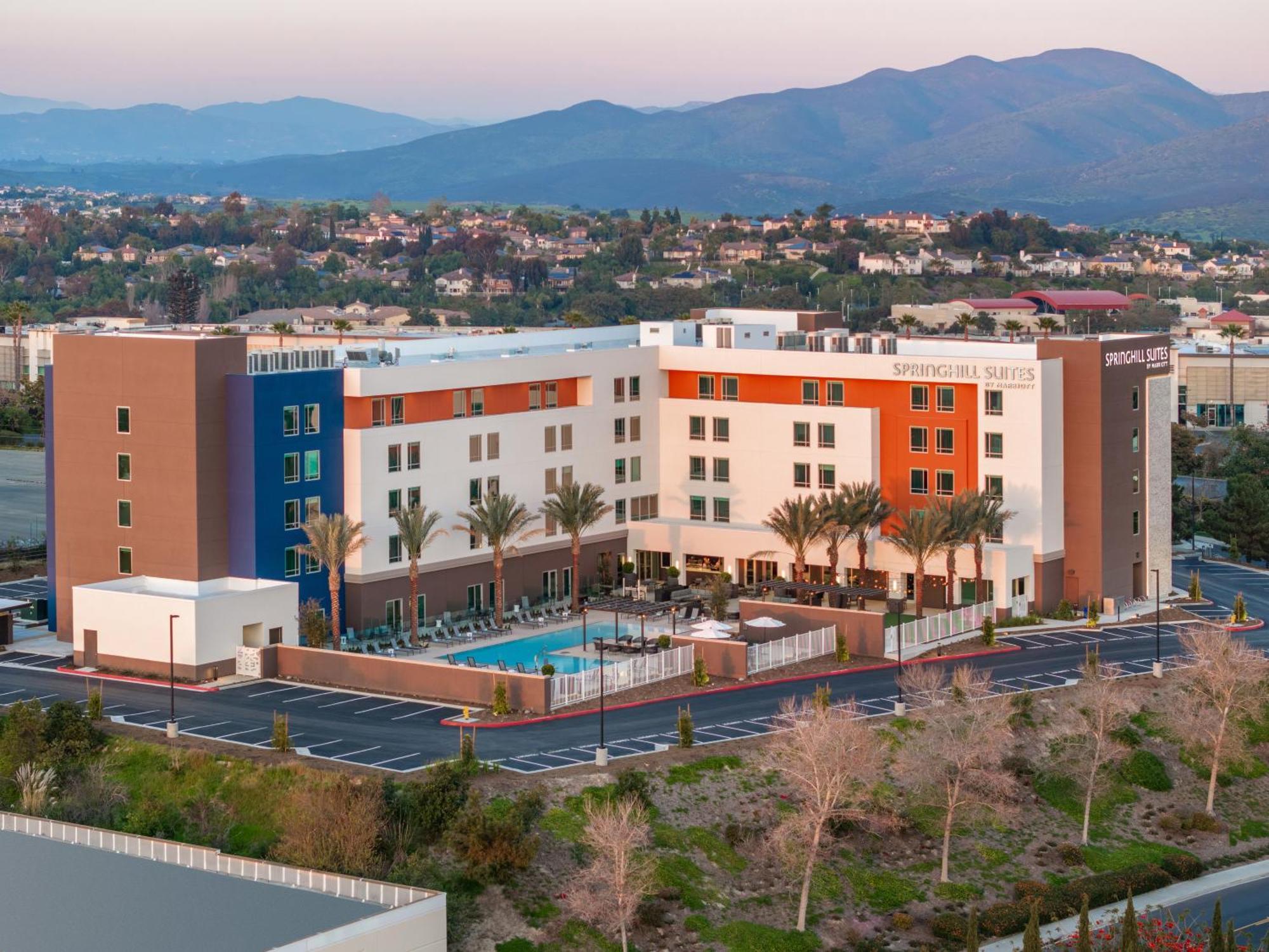 Springhill Suites By Marriott Chula Vista Eastlake Exterior foto